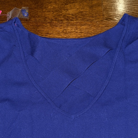 Lilly Pulitzer Lioria sweater in galaxy blue size medium NWT - Picture 7 of 8